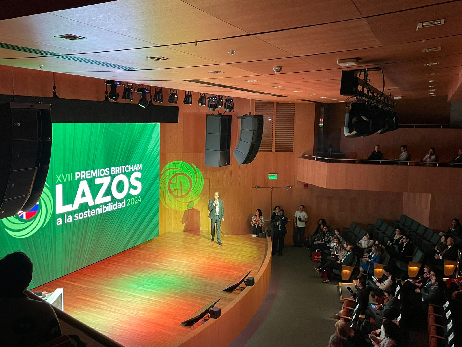 Los Premios BritCham Lazos a la Sostenibilidad 2024 reconocen diez iniciativas en distintas temáticas que ayudan a la protección y conservación de la biodiversidad y la naturaleza.