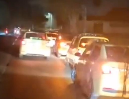 Taxistas se reunieron en el lugar donde apareció el cuerpo del conductor.