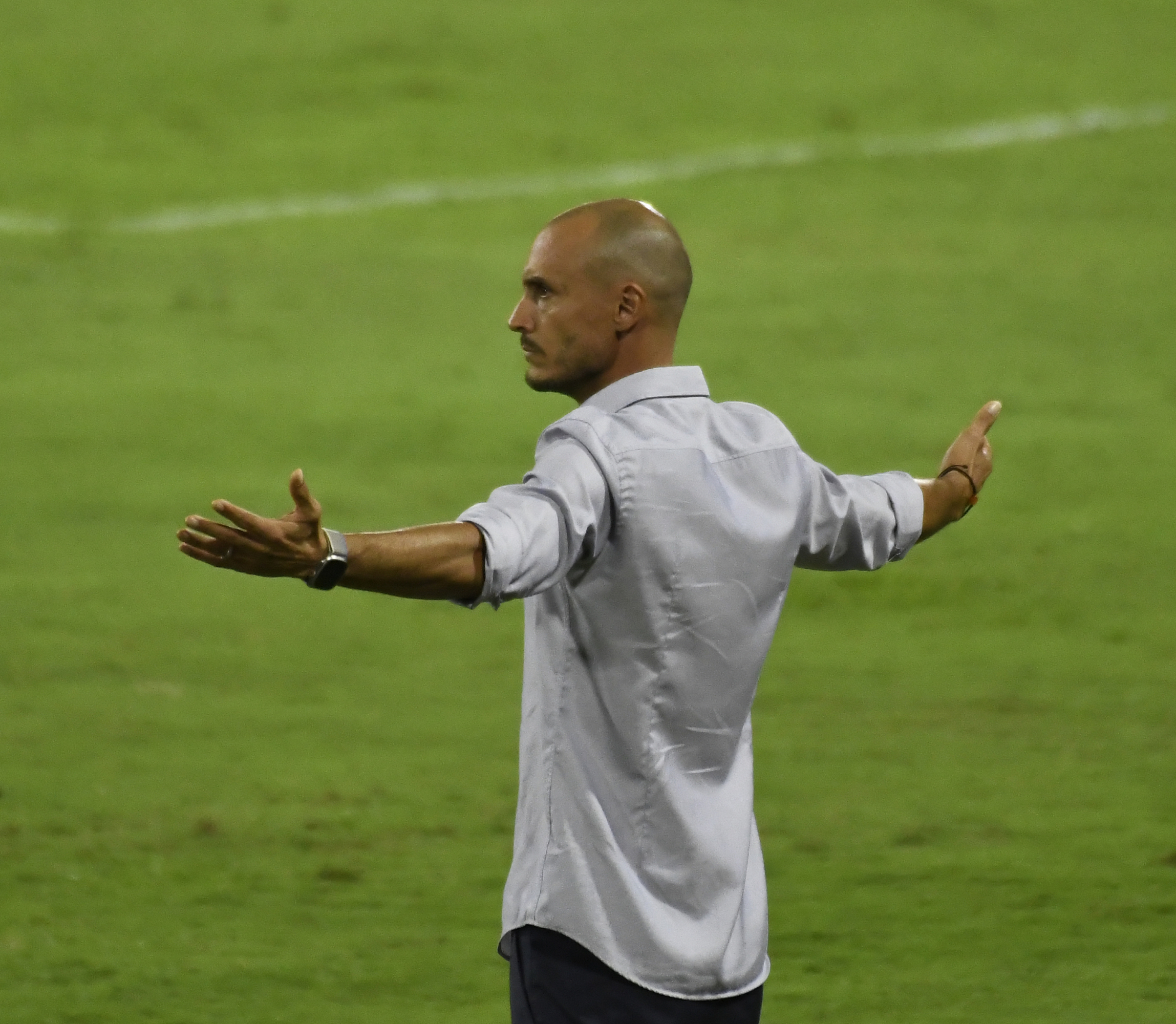 David González