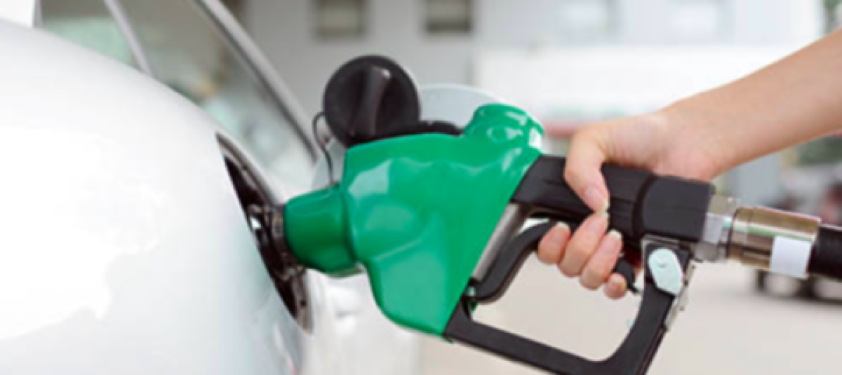 Segundo mes del año, segundo aumento de los combustibles. El galón de gasolina en promedio subió 95 pesos.