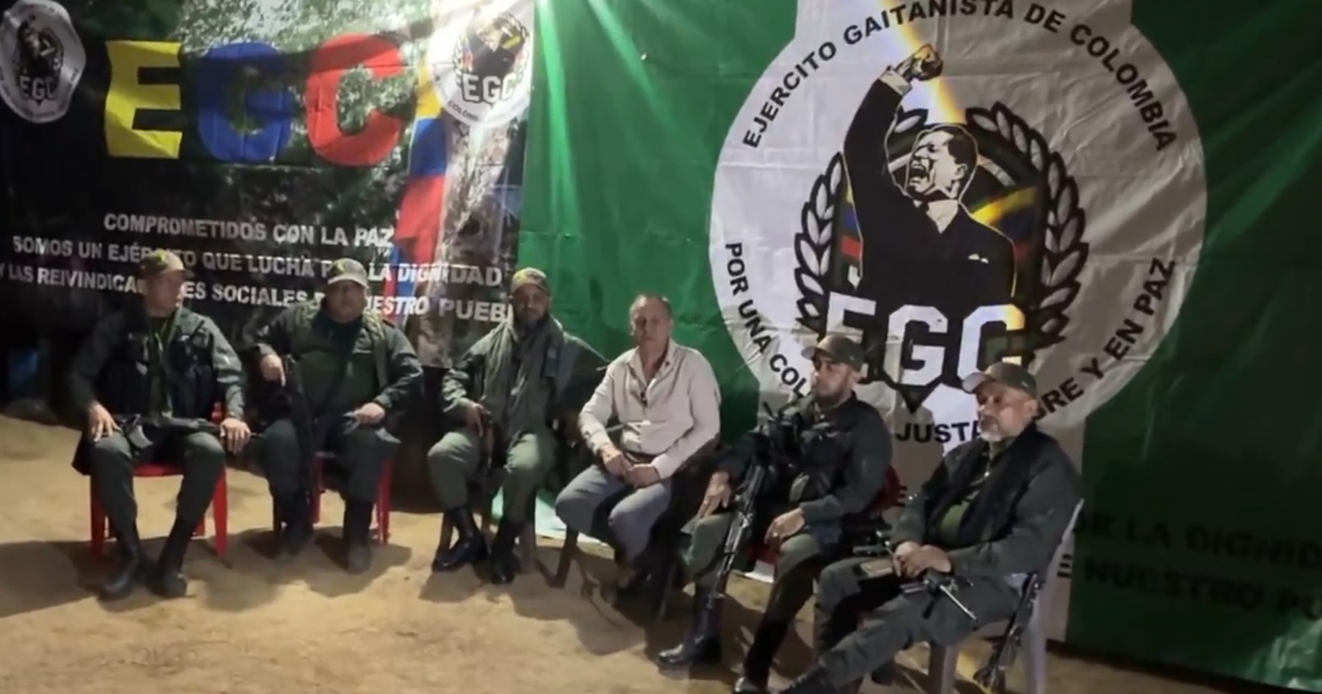 Álvaro Jiménez Millan en la Reunión Con el 'Clan del Golfo'.