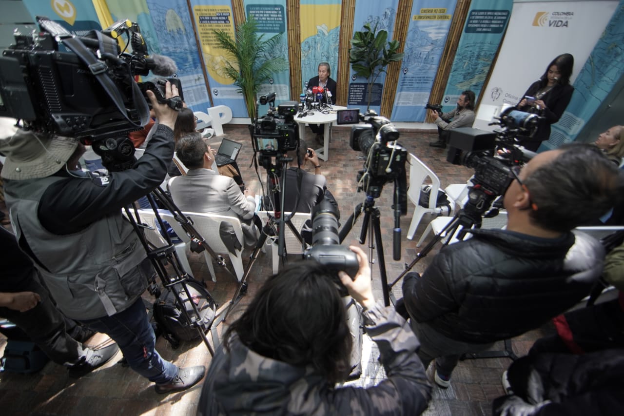 Armando Novoa, Jefe de la Delegación de Gobierno en la Mesa Con la 'Coordinadora Ejercitaro Bolivariano'.