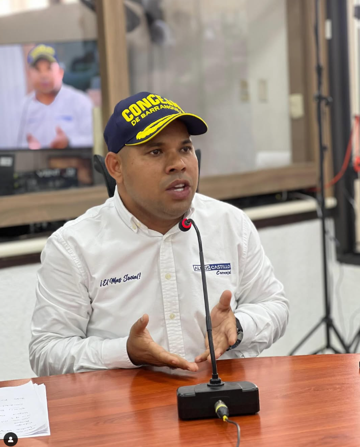 Juan Carlos Ospino, Juan José Jaramillo'nun tartışmalı ayrılışından sonra Barranquilla Karnavalı'nın yeni müdürü olarak atandı