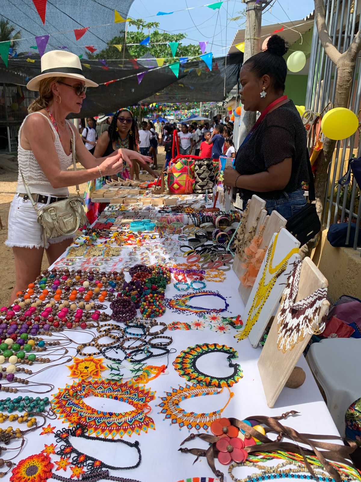 Turistas franceses en La Boquilla, Cartagena