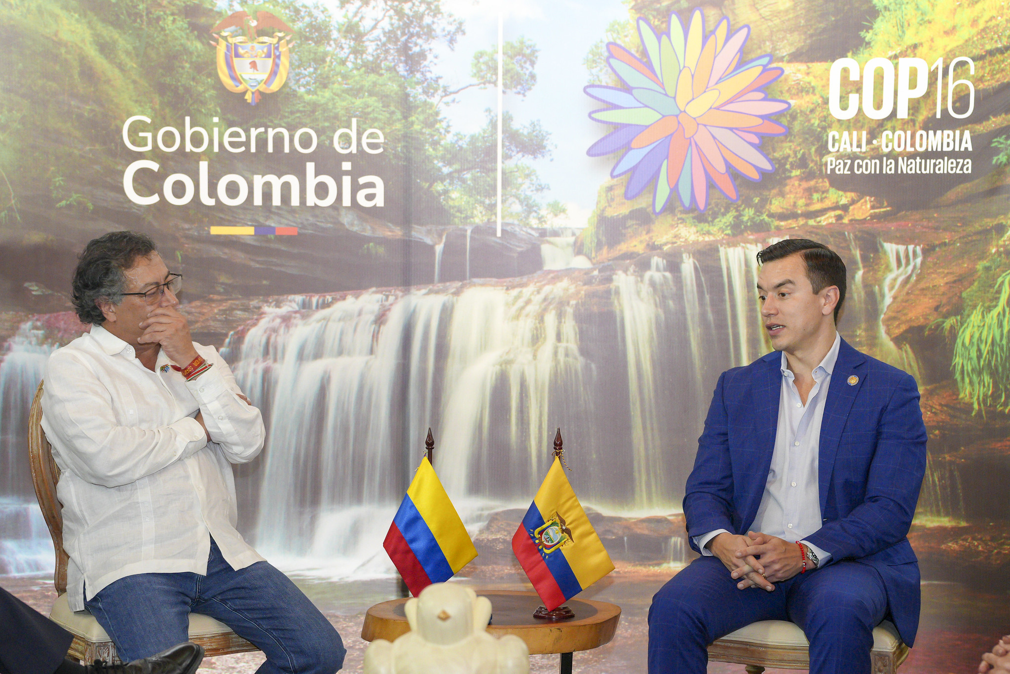 El presidente Petro junto con Daniel Noboa, su homólogo de Ecuador, en octubre de 2024.