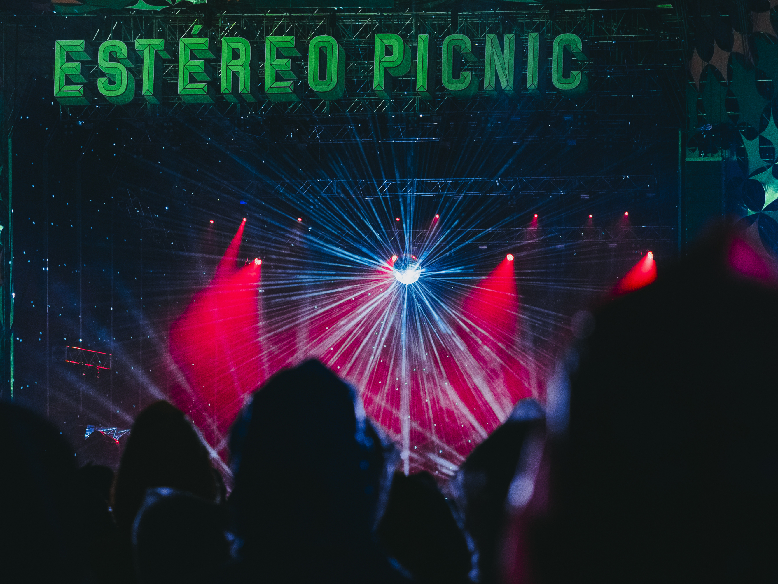 EsTEREO pICNIC