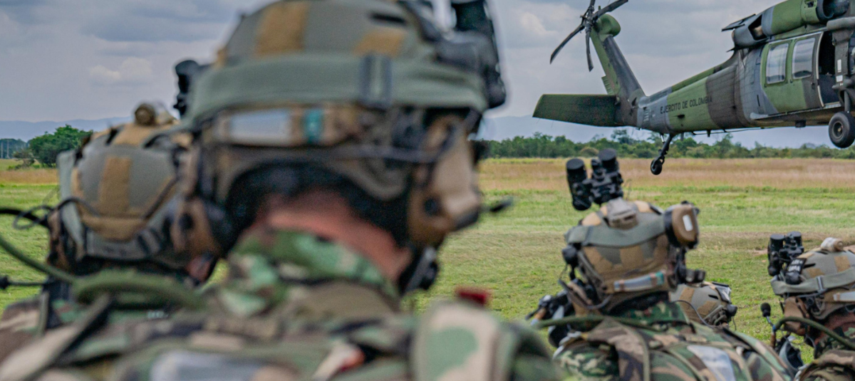 Militares