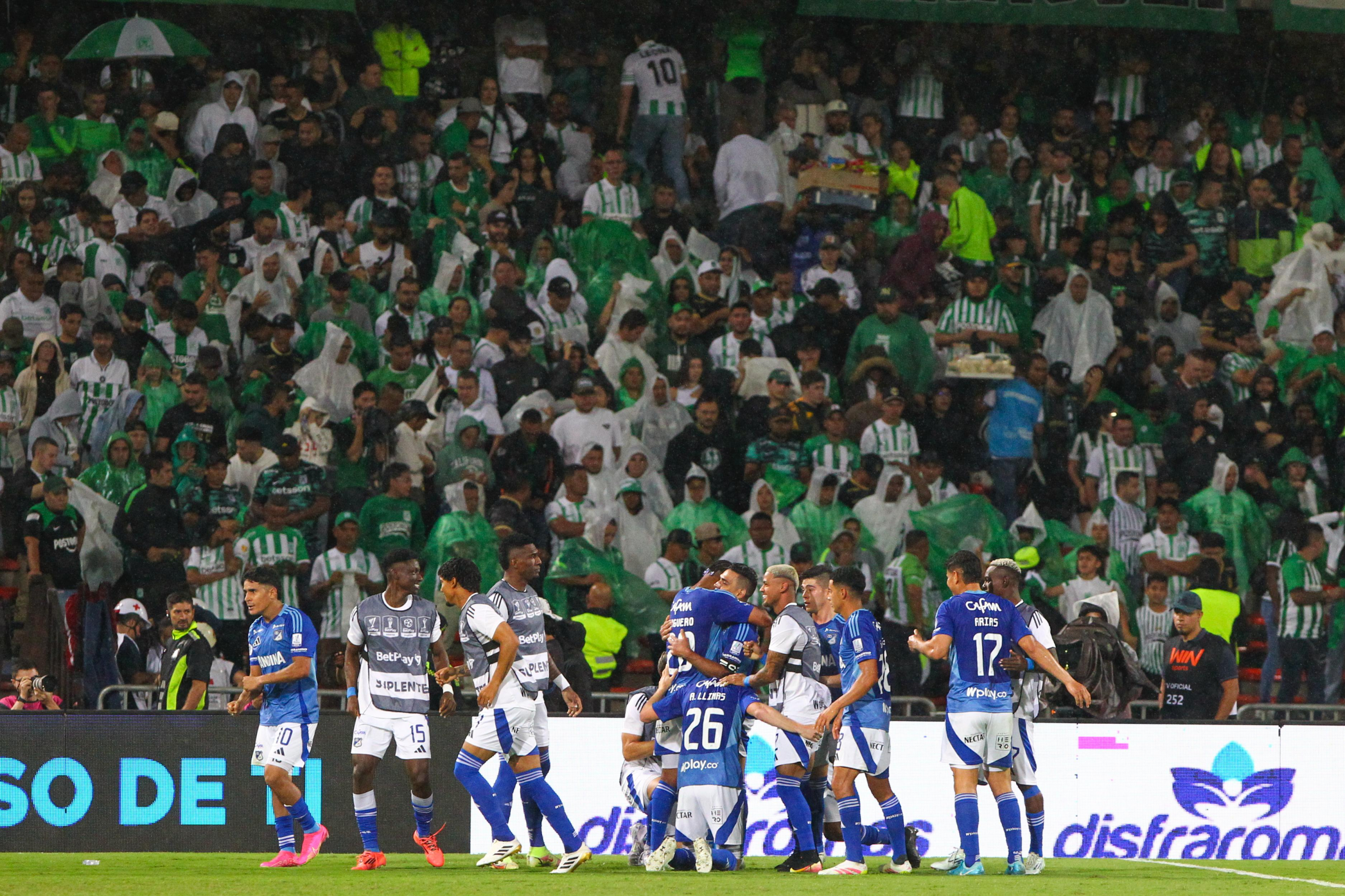 Video | Falcao dio el golpe en Medellín: gambeteó a Ospina y con ...