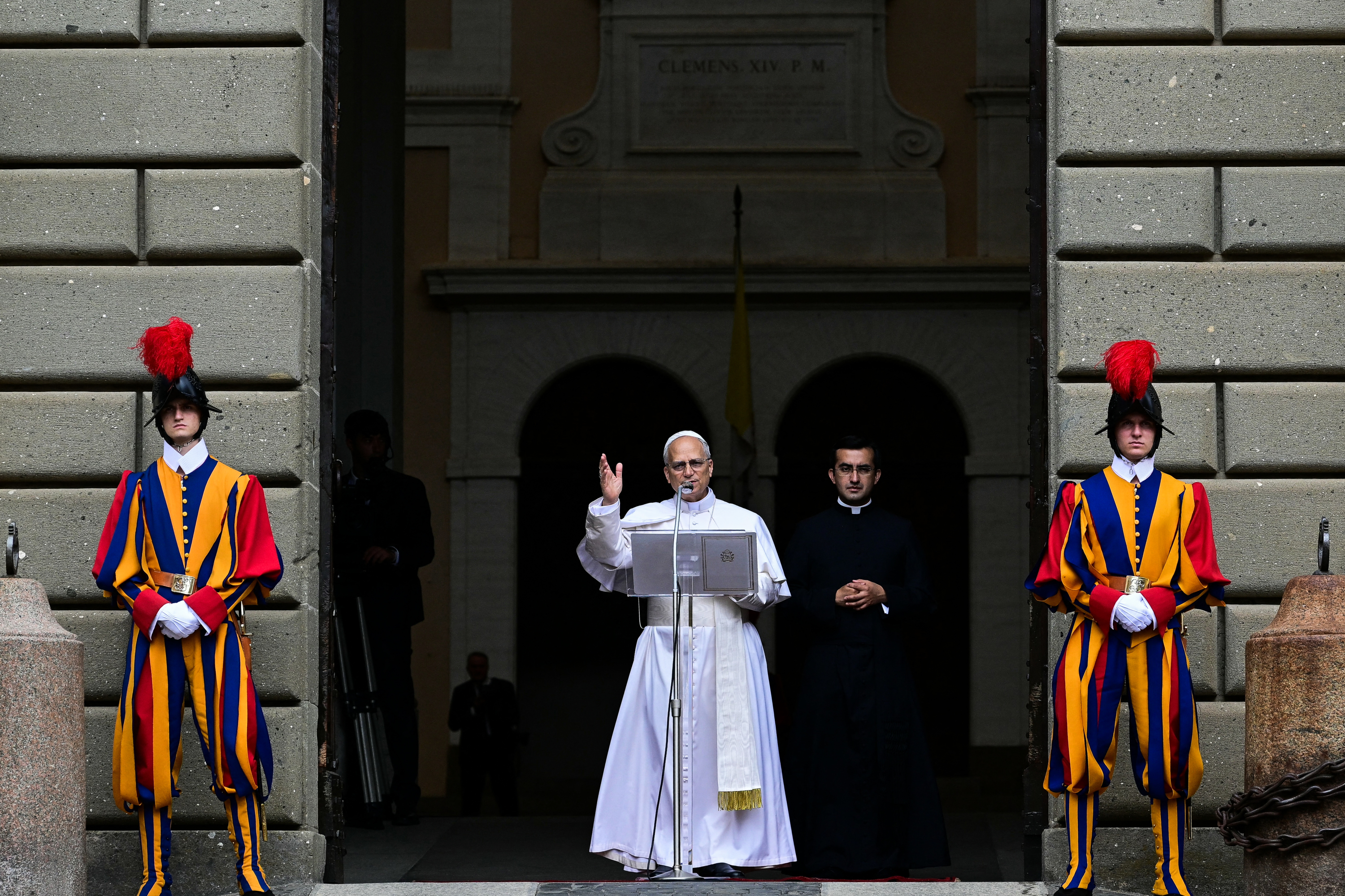 El papa León XIV llama a construir la paz desde la solidaridad y el ...