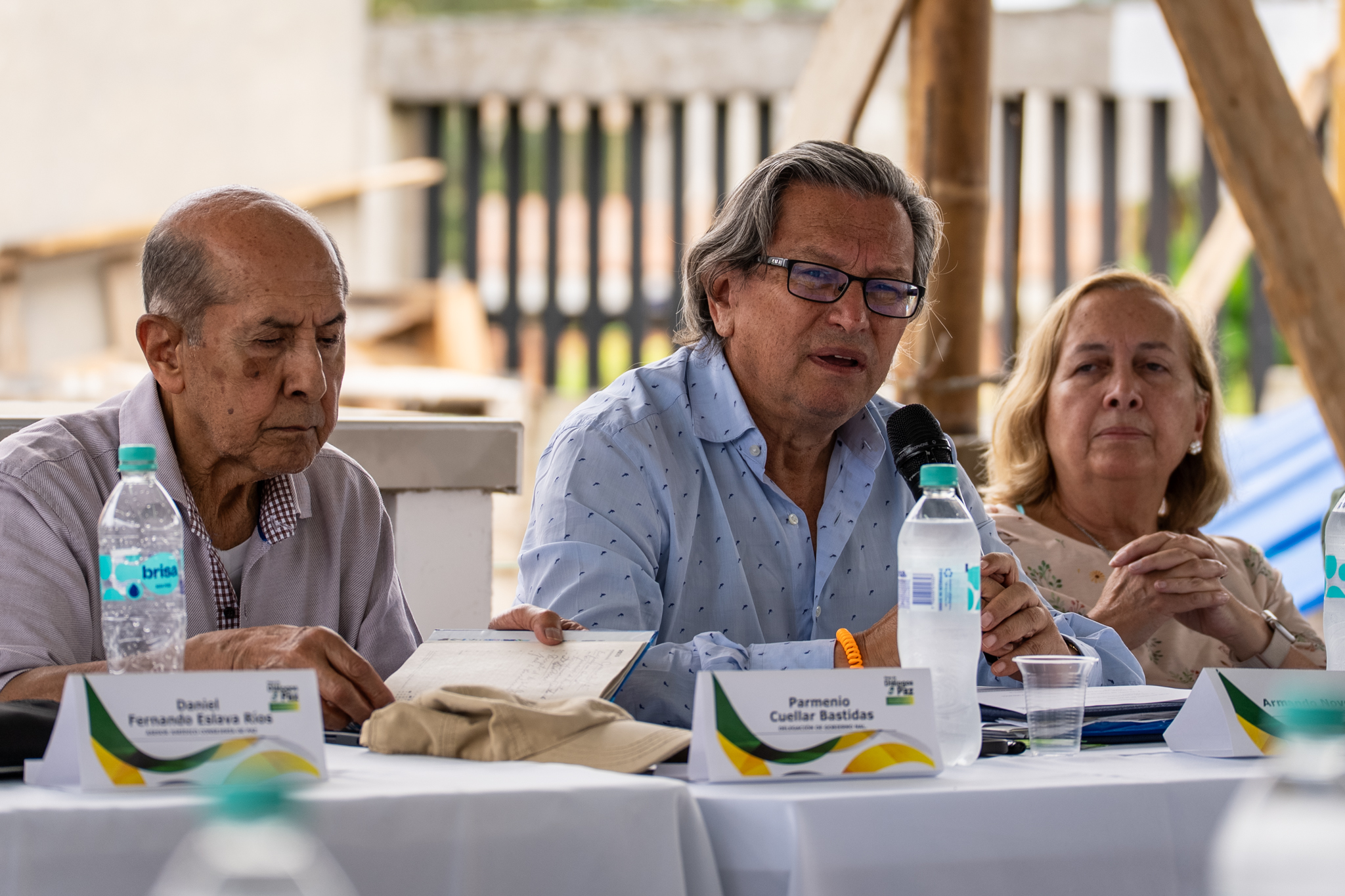 Coordinara Ejercitaro Bolivariano Firma Acuerdo para Entregar 13,5 Toneladas de material de Guerra Al Gobierno Para Su Destrito