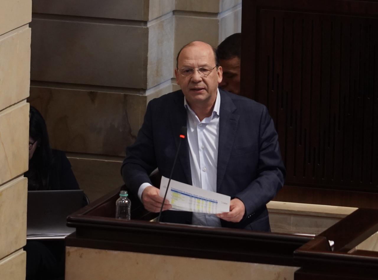 Germán Ávila, ministro de Hacienda, en la presentación del Presupuesto del 2026.