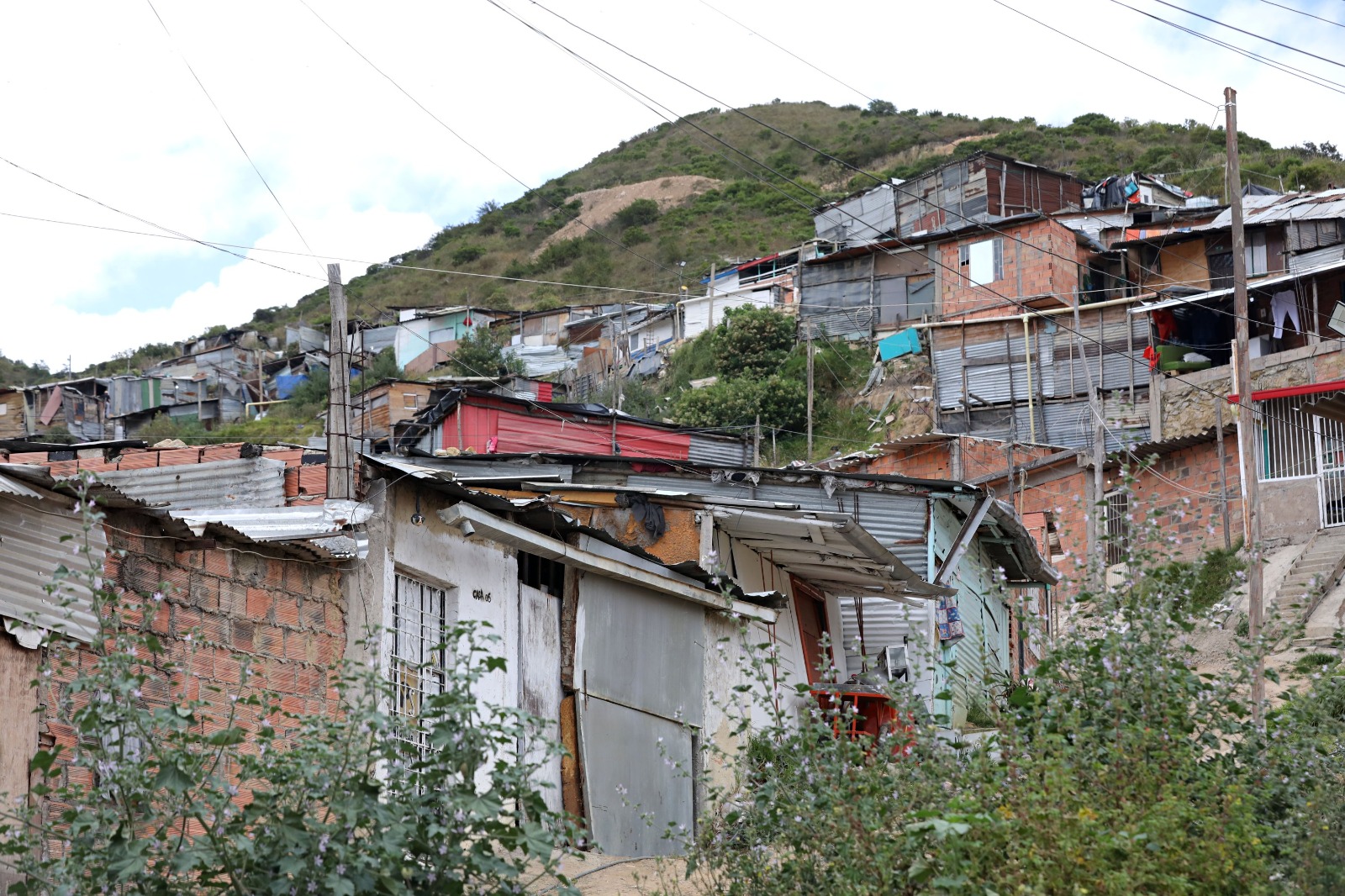 Asentamientos de vivienda informal en el barrio Divino Niño (San Cristóbal, Bogotá)