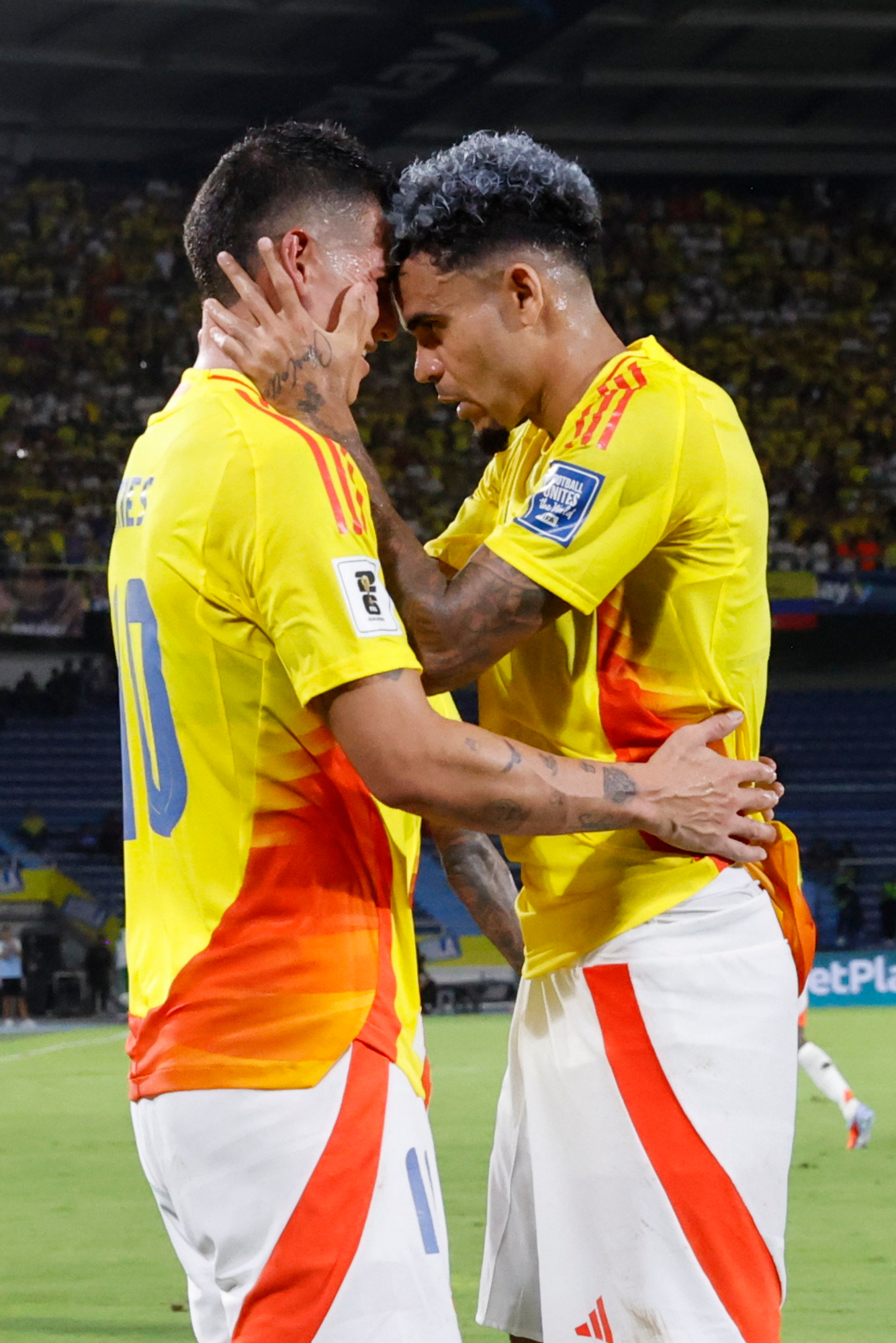 James Rodríguez y Luis Díaz