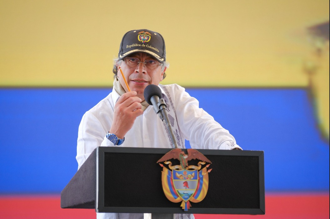 El presidente Gustavo Petro se refirió nuevamente a licitar Canal 1.
