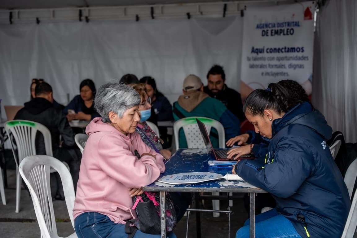 Los adultos y mayores lideran el crecimiento en sectores estratégicos.