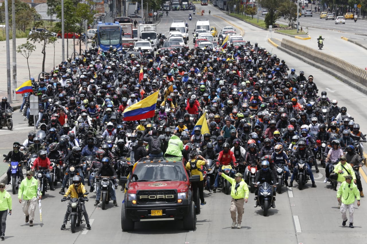 Moteros se concentraron desde las primeras horras deltas en rechazo a los abusos de tránsito.