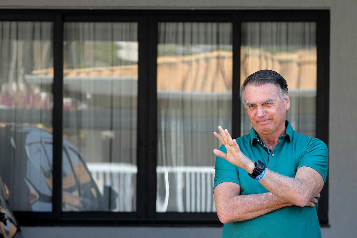 Michelle Bolsonaro, la ex primera dama que se perfila como posible candidata presidencial en Brasil tras la condena de su esposo por golpismo