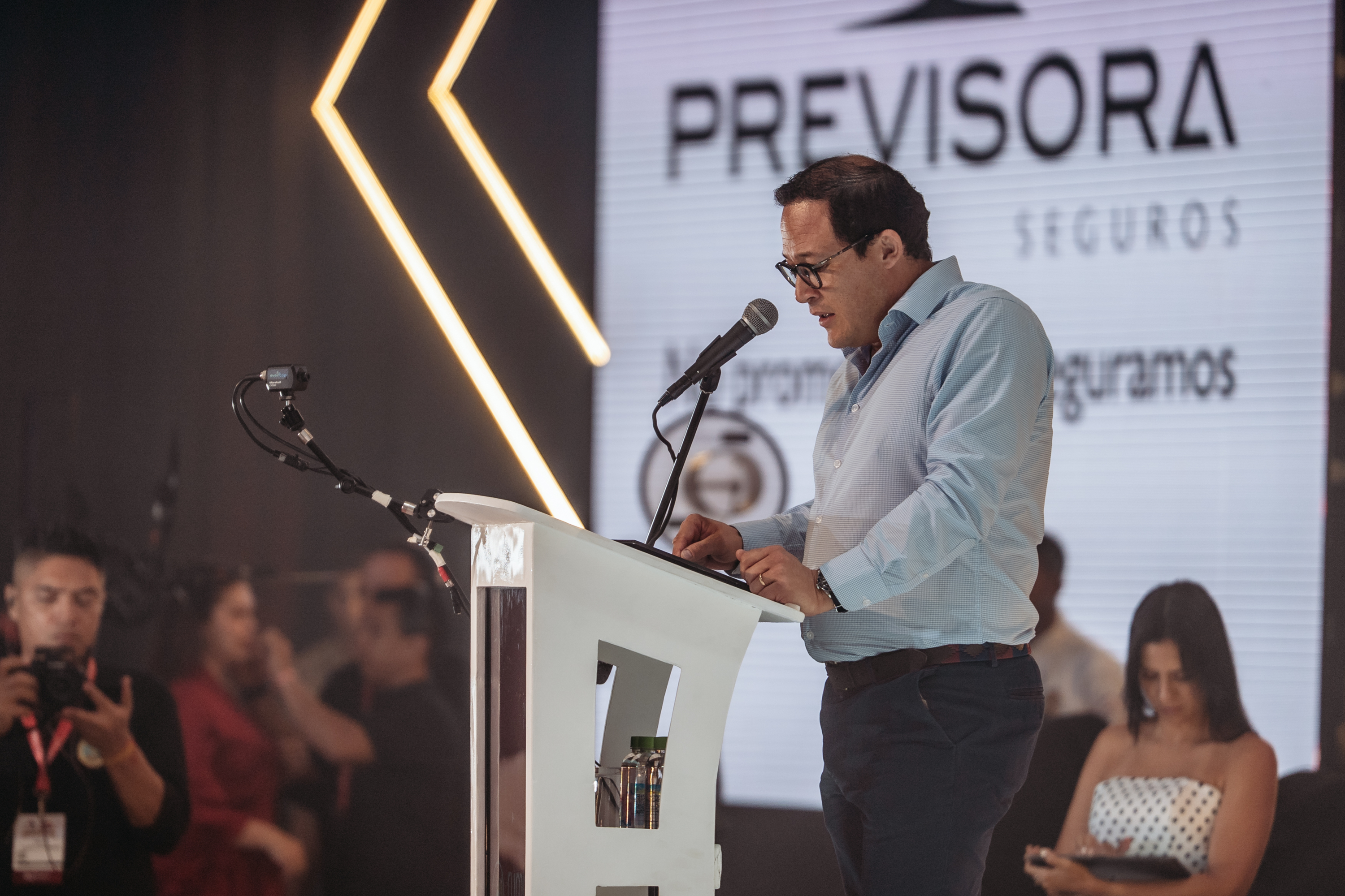 Jorge Andres Gonzalez. Colfecar