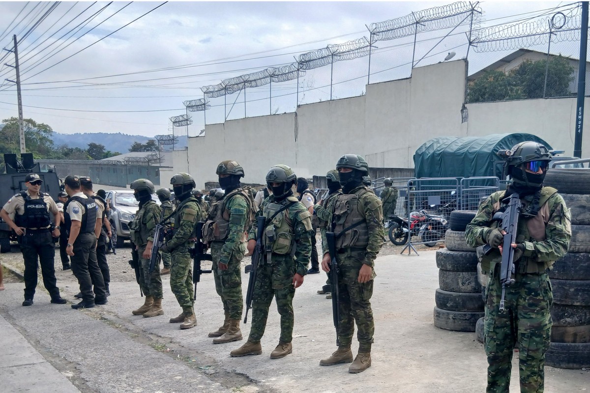 Ecuador confirma la liberación de los 16 soldados que fueron retenidos en medio de las protestas indígenas contra el aumento del precio del diésel