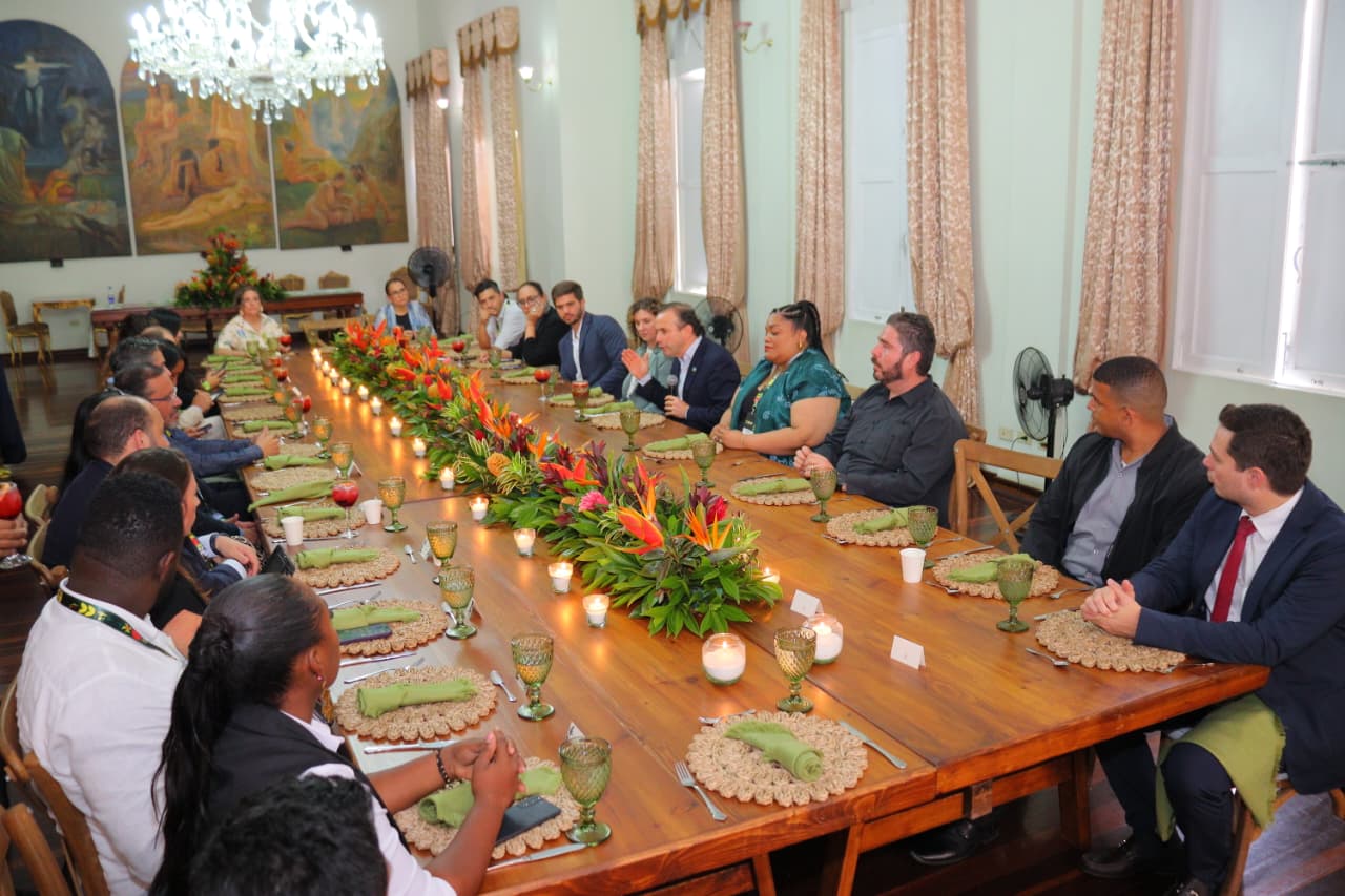 Orta Amerika ülkeleri ve Ekvador ile Biyoçeşitlilik Başkanı İttifakı.