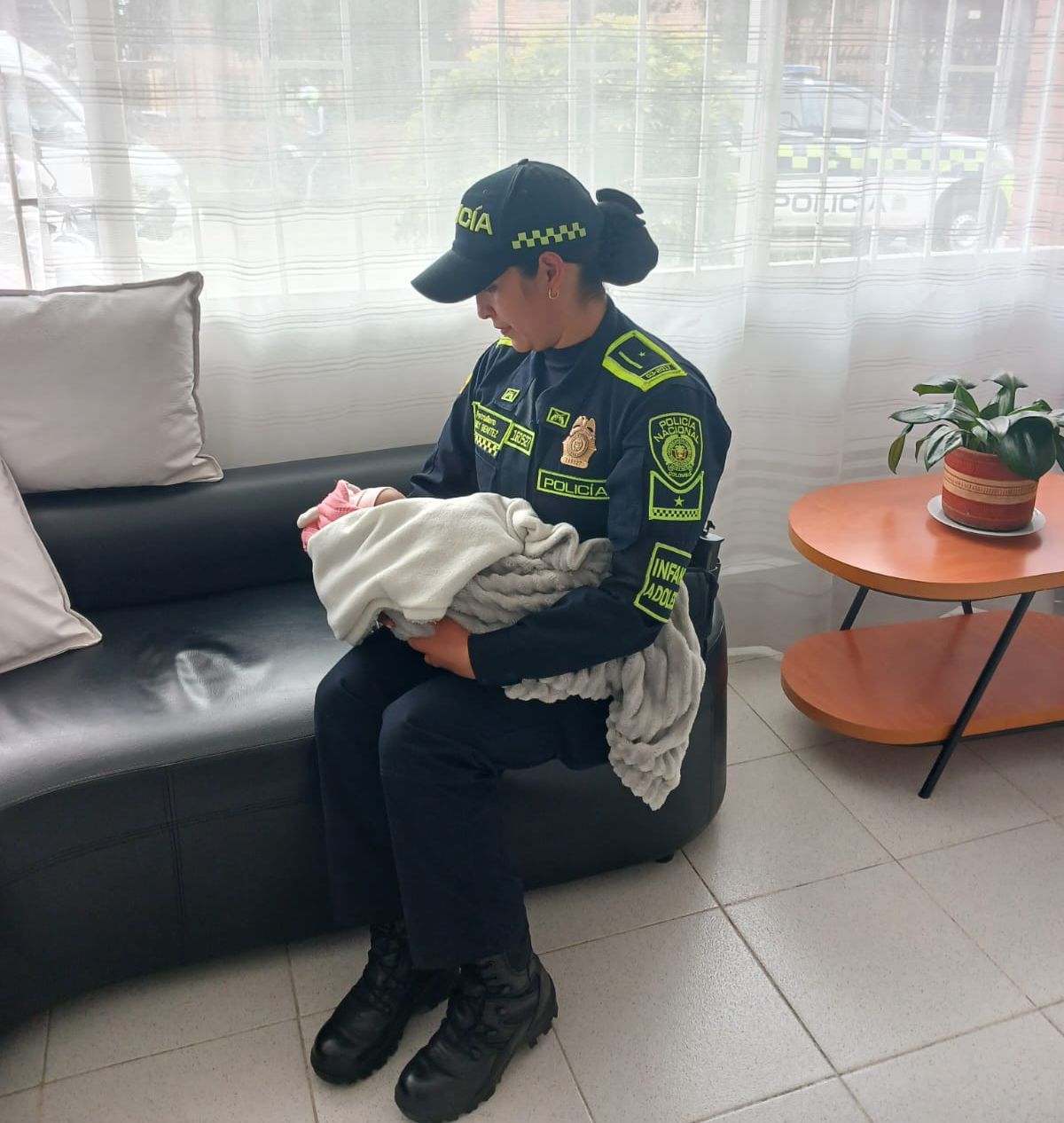 Uniformados de la Policía atendieron el Caso en la terminal de transporte salitre