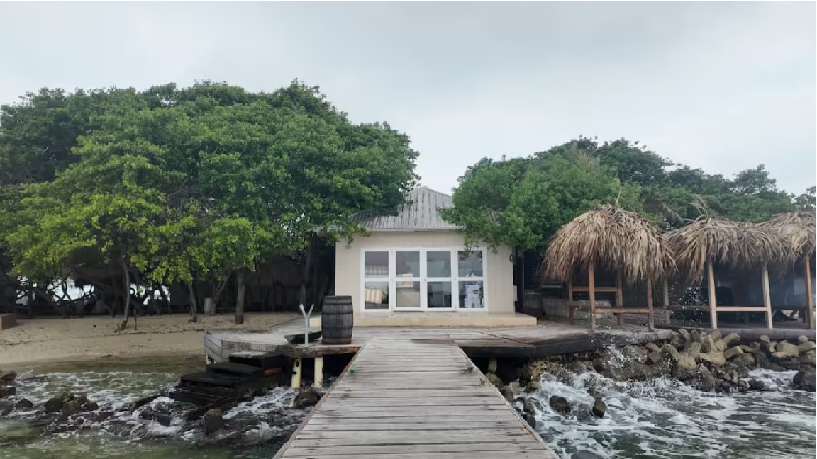 Sae Rosario Adaları'nda iyi ele geçirdi