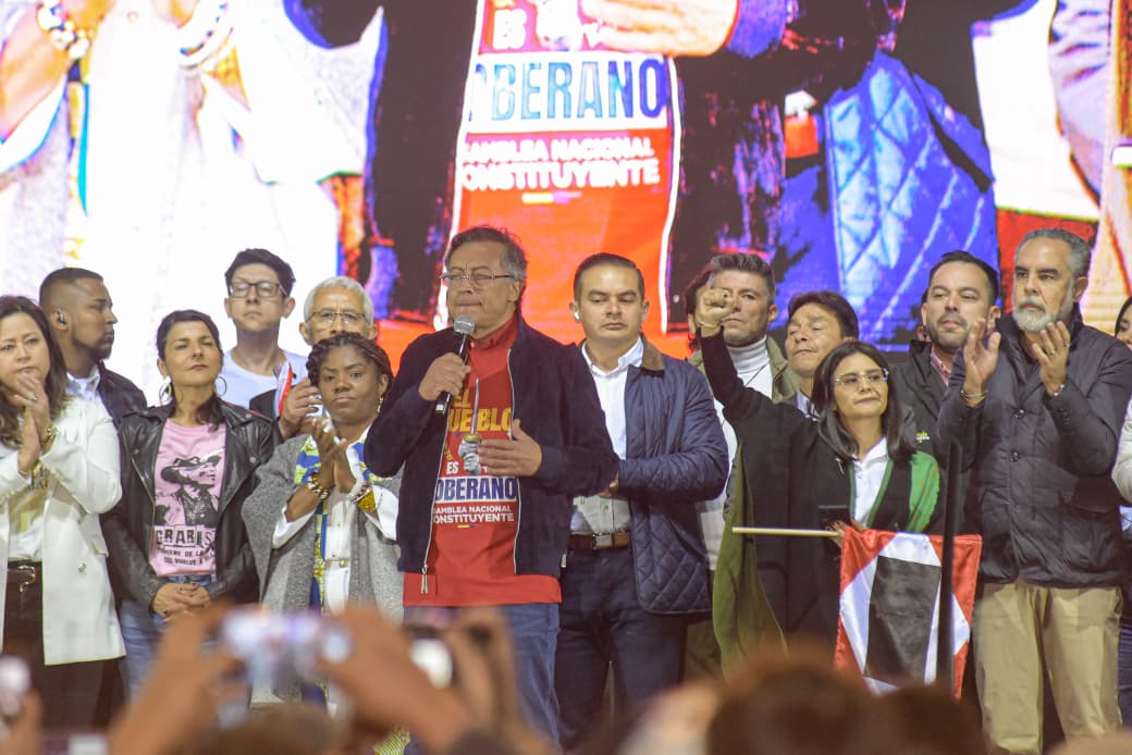 Presidente Gustavo Petro en la Plaza de Bolívar este 24 de octubre
