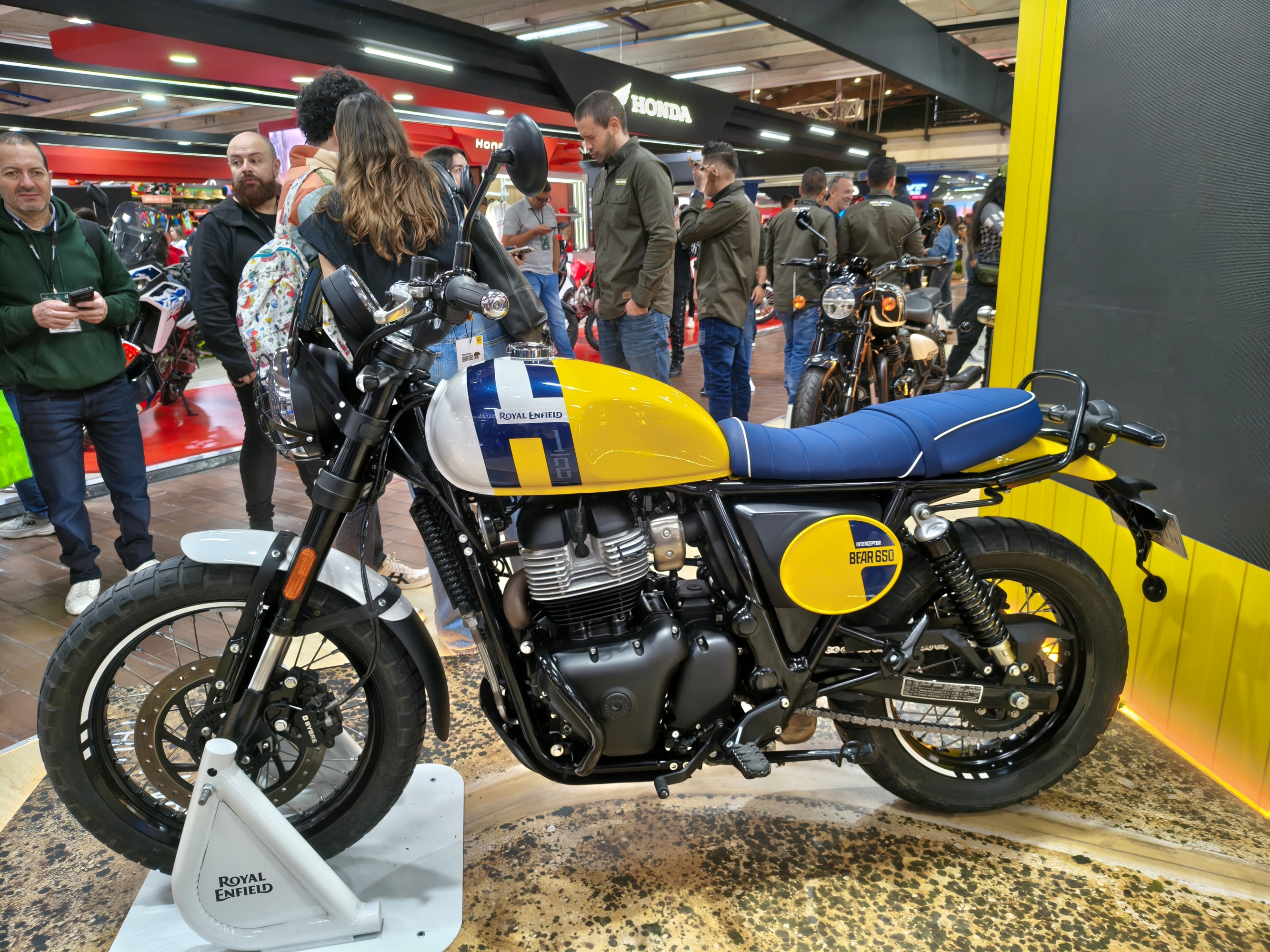 Royal Enfield Bear 650