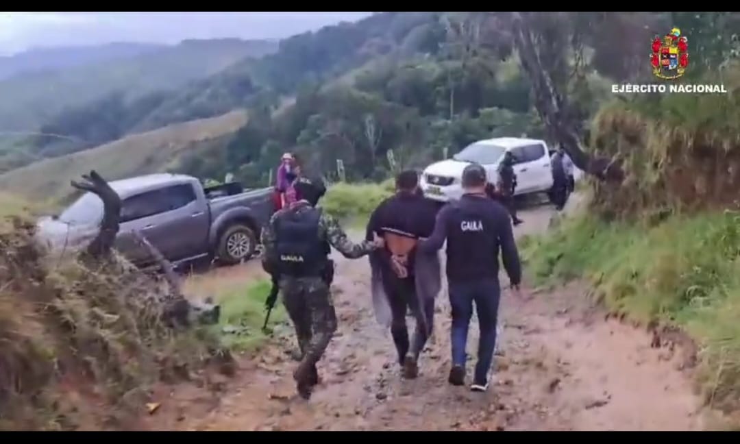 El cabecilla fue sorprendido y capturado por el Gaula militar.