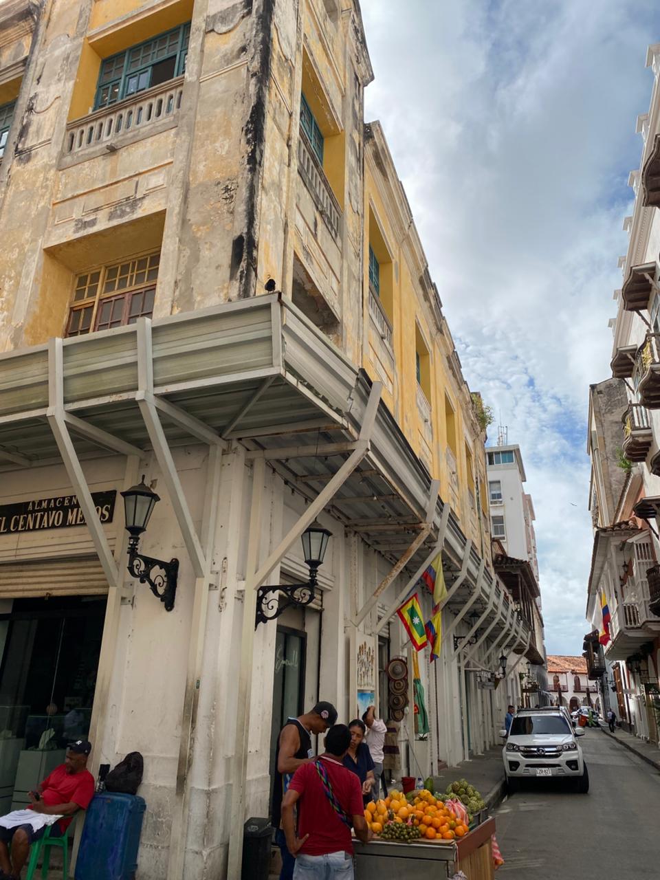 'Edificio El Centavo Menos' en Cartagena