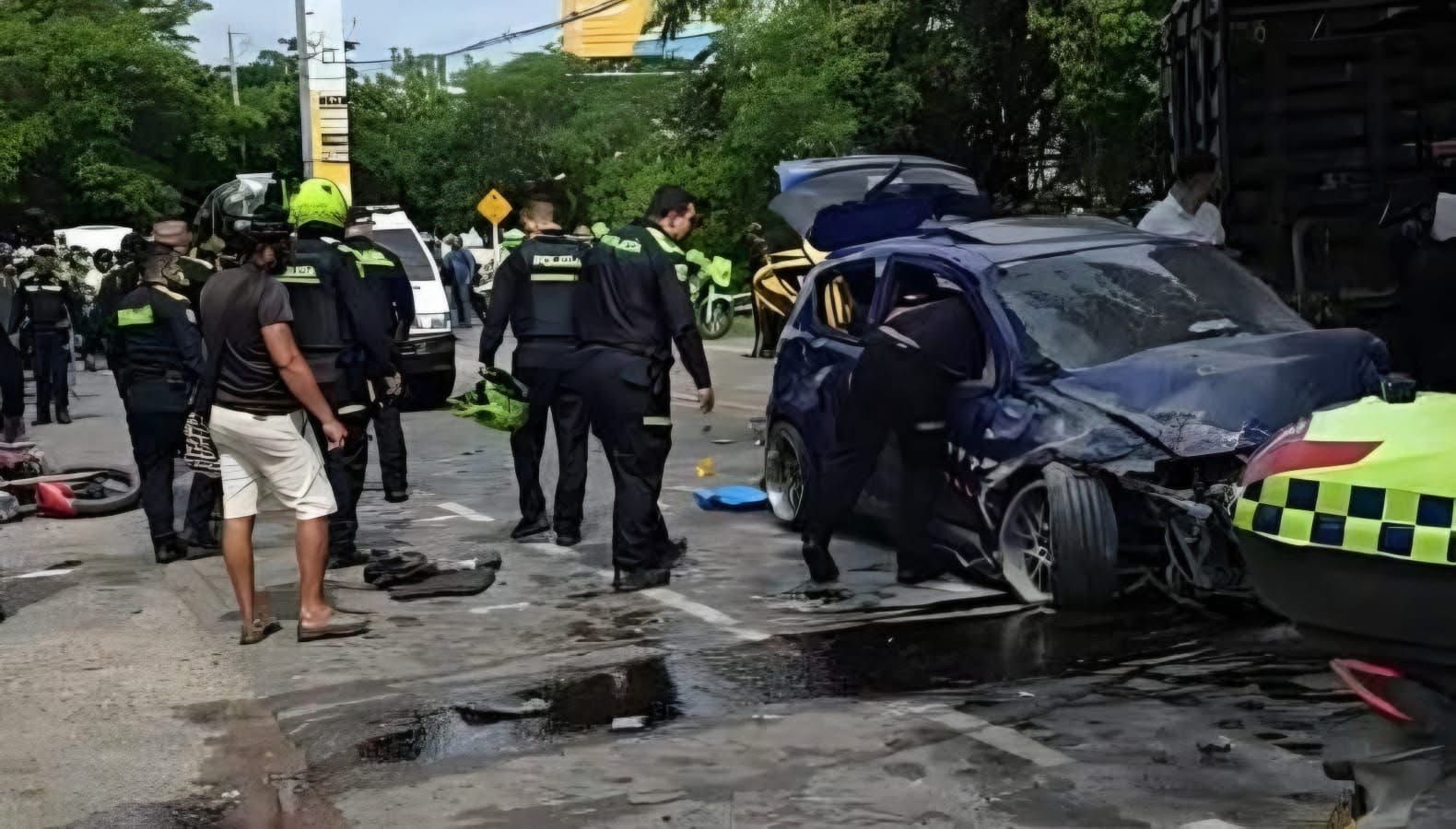 El accidente dejó 5 personas heridas y 2 fallecidas.