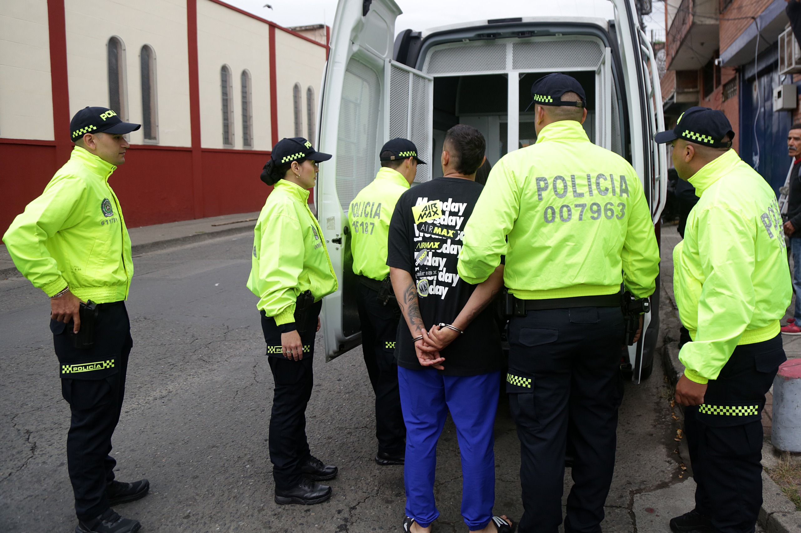 Captura de “Nathaly” y “Ministro” por el robo a San Bosco y otros hechos en Cali.