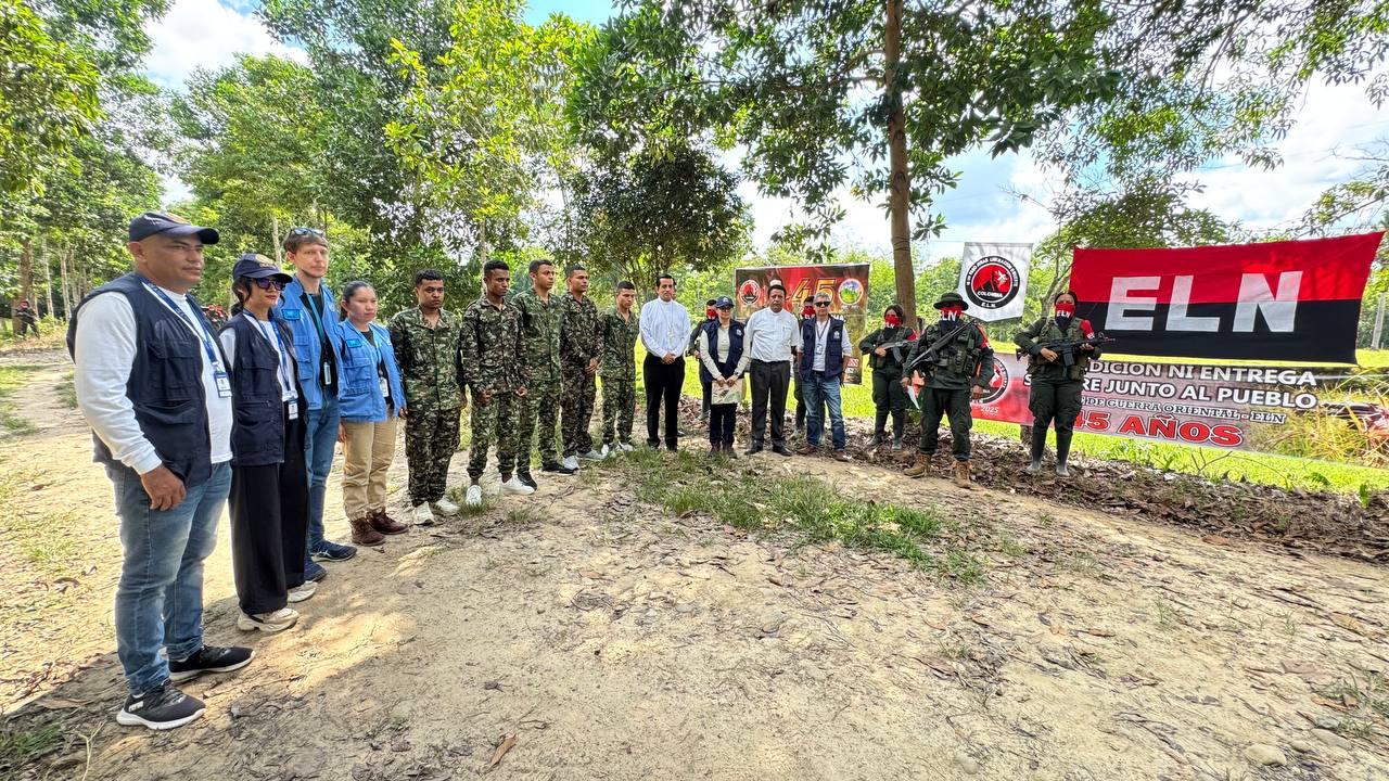 Eln libera a cinco soldados que había secuestrado en Tame, Arauca.
