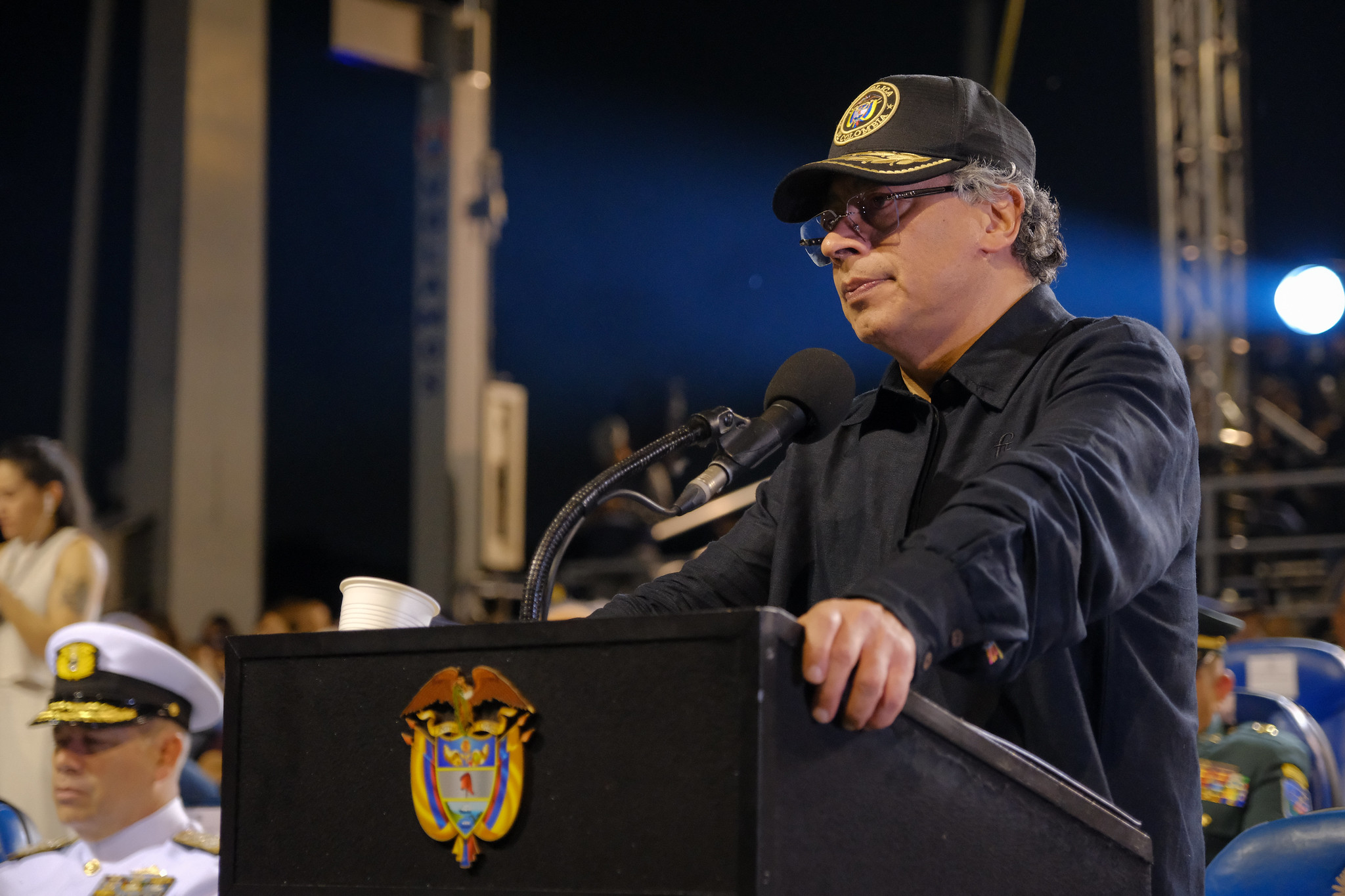 Presidente Gustavo Petro reacciona a informe de la UIAF sobre sus transacciones bancarias