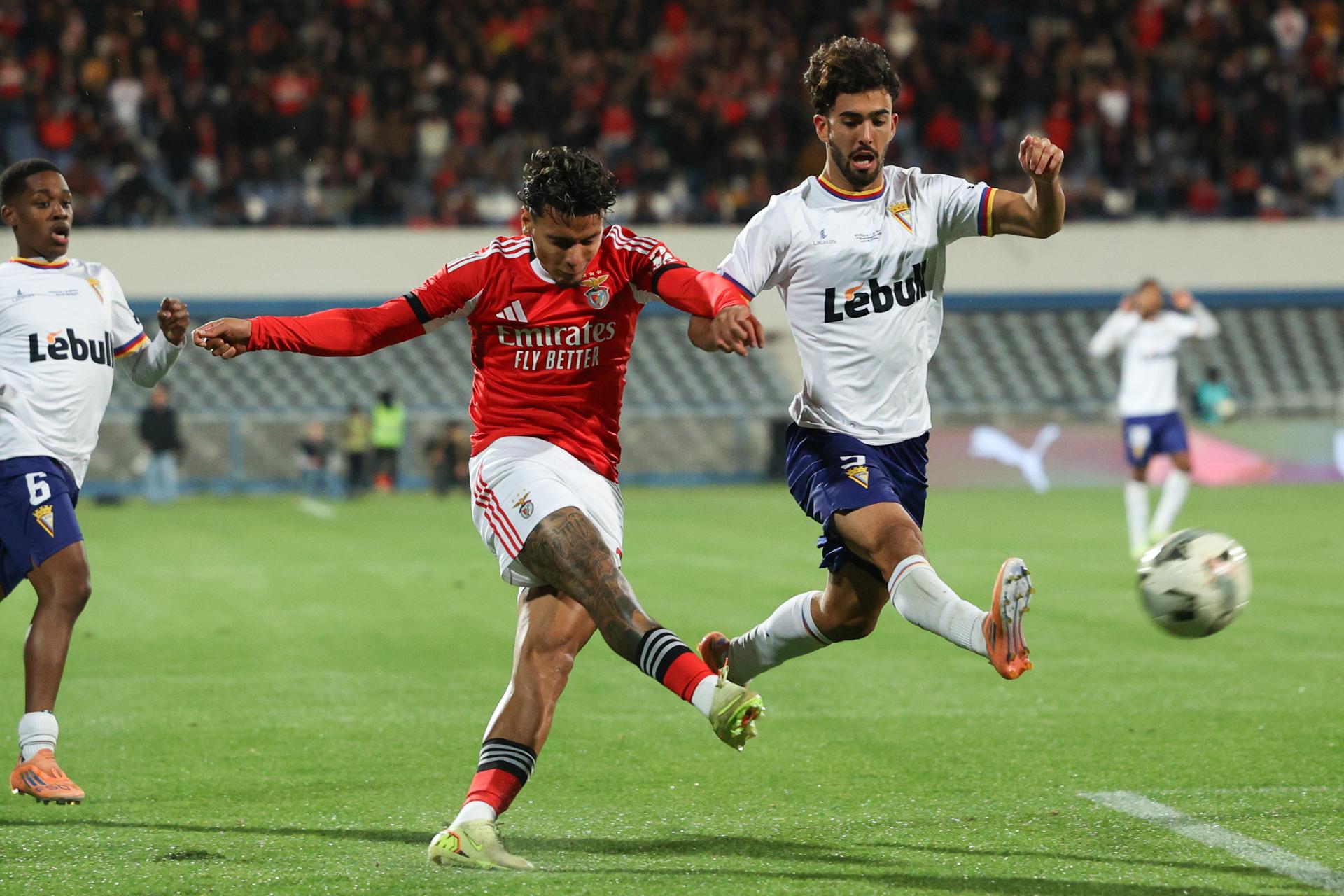 Richard Rios Injuries Richard Ríos ve la luz y prepara su regreso con el Benfica tras la ...