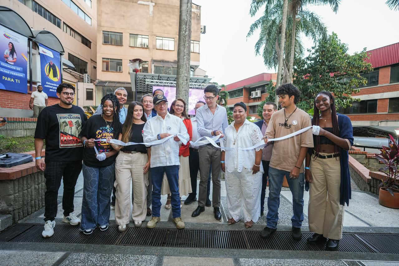 El presidente Gustavo Petro, en la inauguración del Multicampus de la Ladera, en Cali.