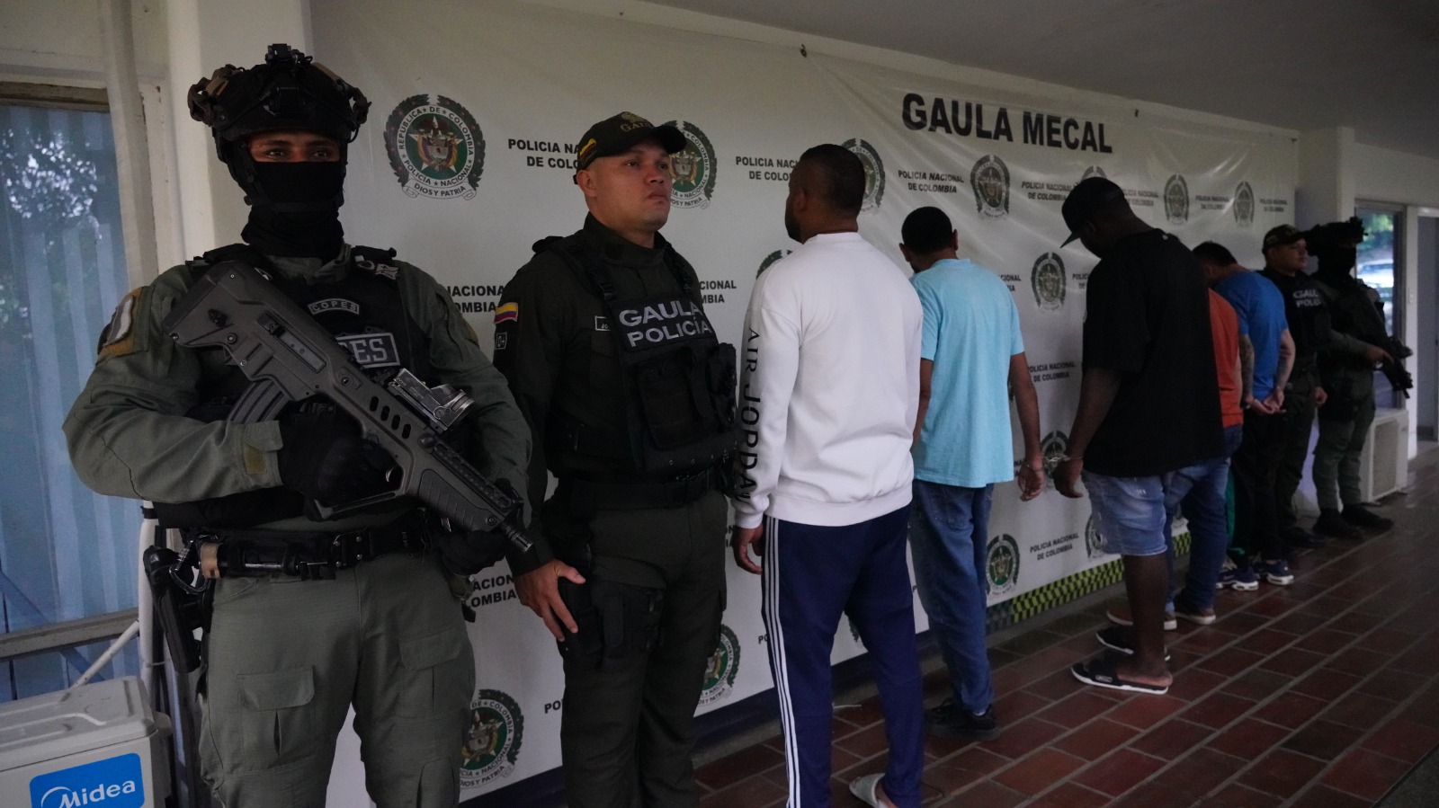 Cayeron dos peligrosas bandas criminales en Cali: 'los Rápidos' y 'los R'.
