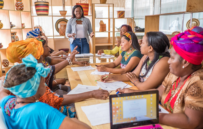 Lideresas comunitarias, universidades aliadas y quienes, durante nueve años, han contribuido a estos procesos de conocimiento.