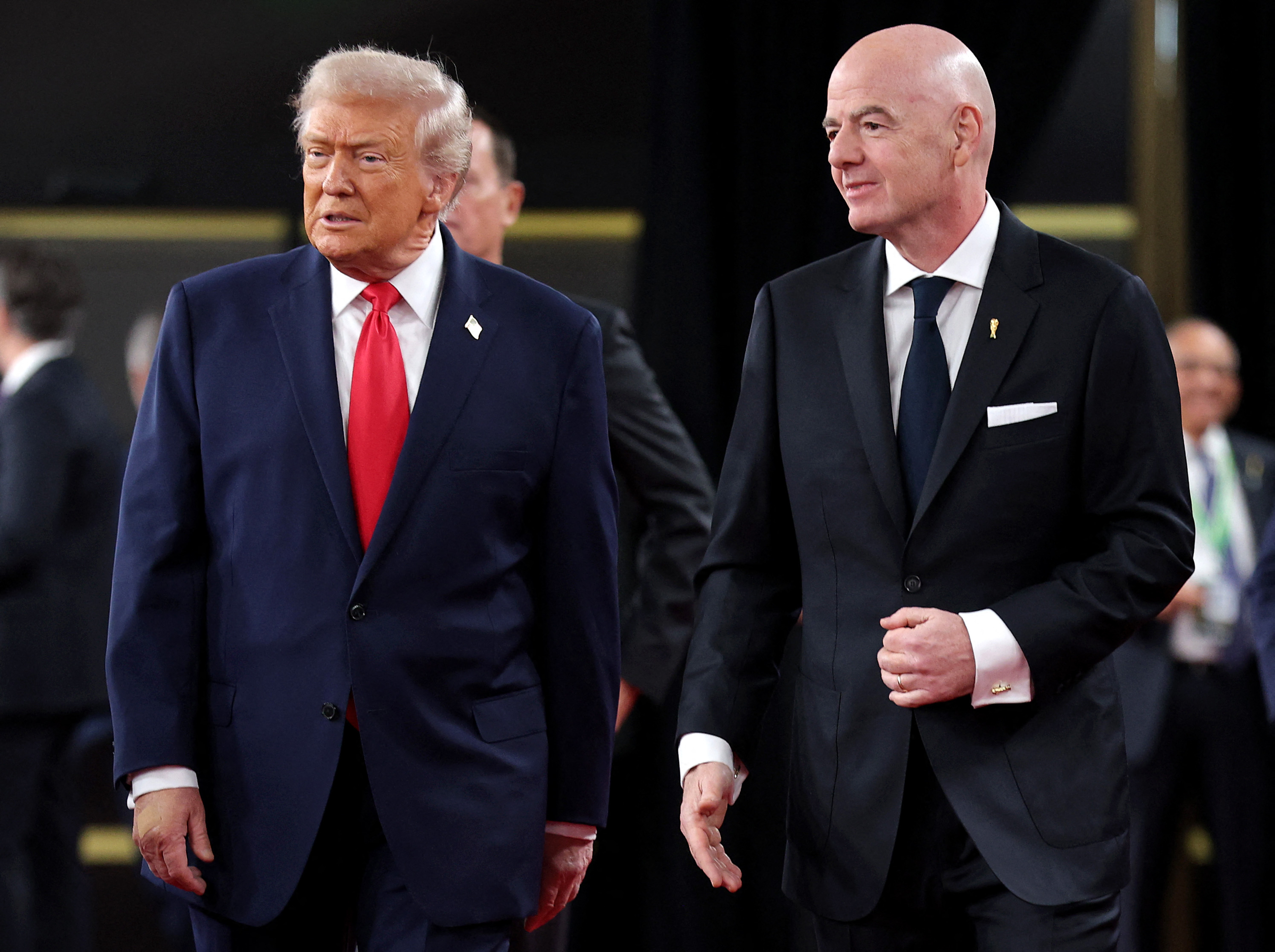 Trump junto a Infantino
