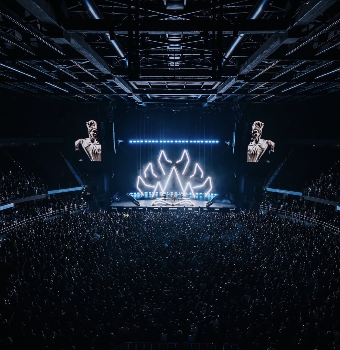 Boris Brejcha subió a Bogotá y Medellín con dos noches de música electrónica.