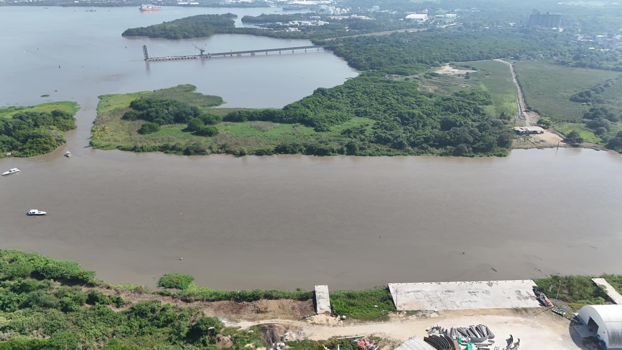 Daño ambiental, económico y social por la sedimentación en la bahía de Cartagena.