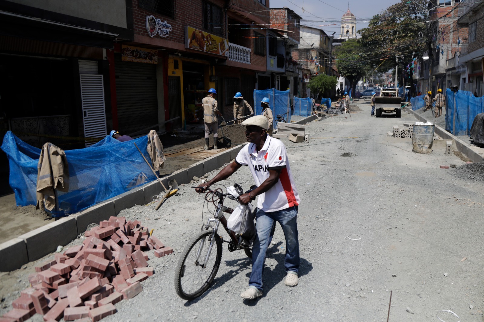 Obras en el barrio Obrero, de Cali.
