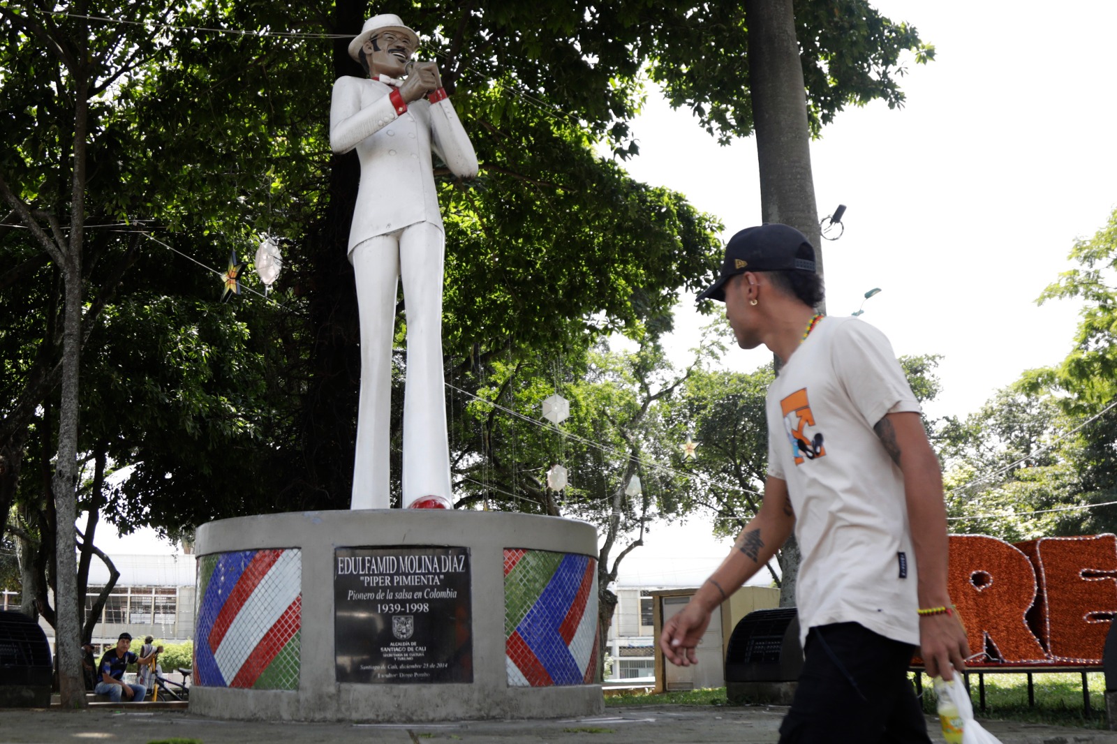 Píper Pimienta, uno de los personajes que es leyenda en el Obrero. Tiene su monumento.