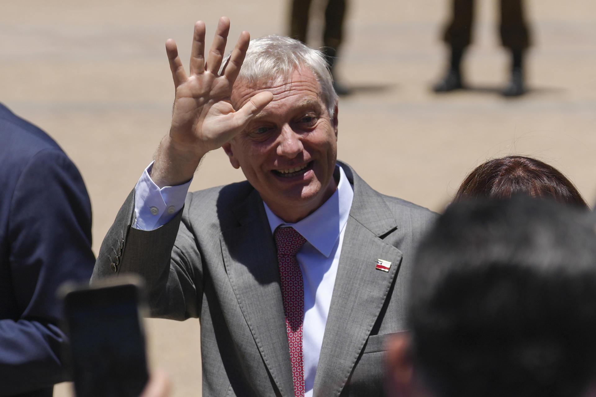 Nicolás Maduro, Şili'nin seçilmiş başkanı José Antonio Kast'a uyarıda bulundu