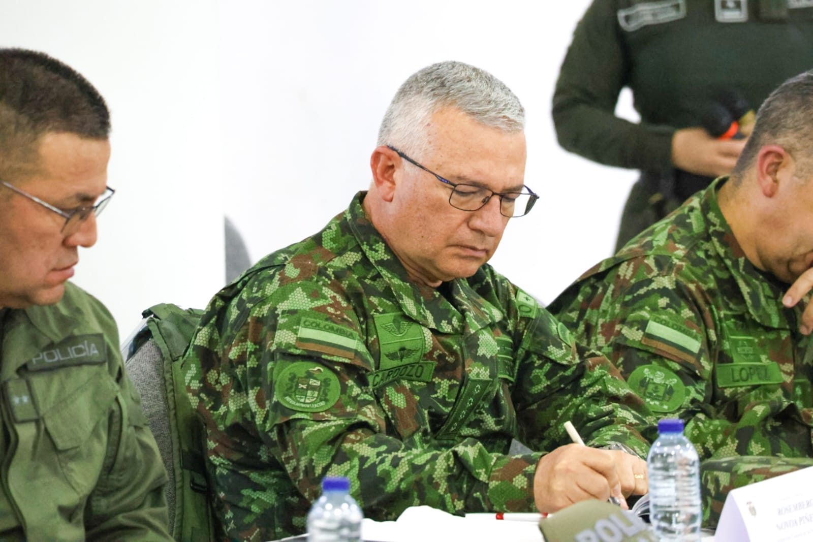 El general Luis Emilio Cardozo Santamaría, comandante del Ejército.