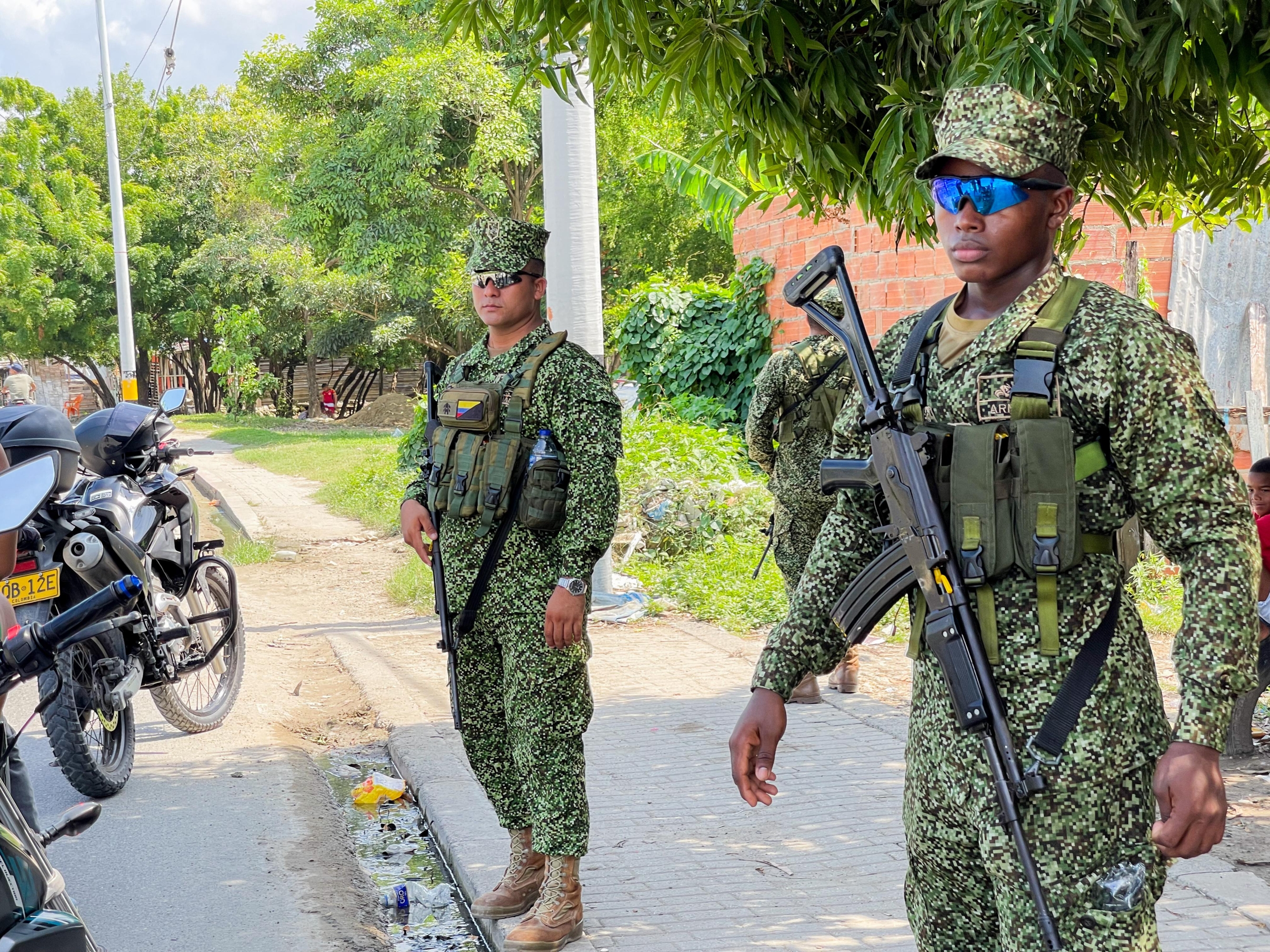 Batallón de Infantería de Marina N.° 12 hace presencia en Cartagena.