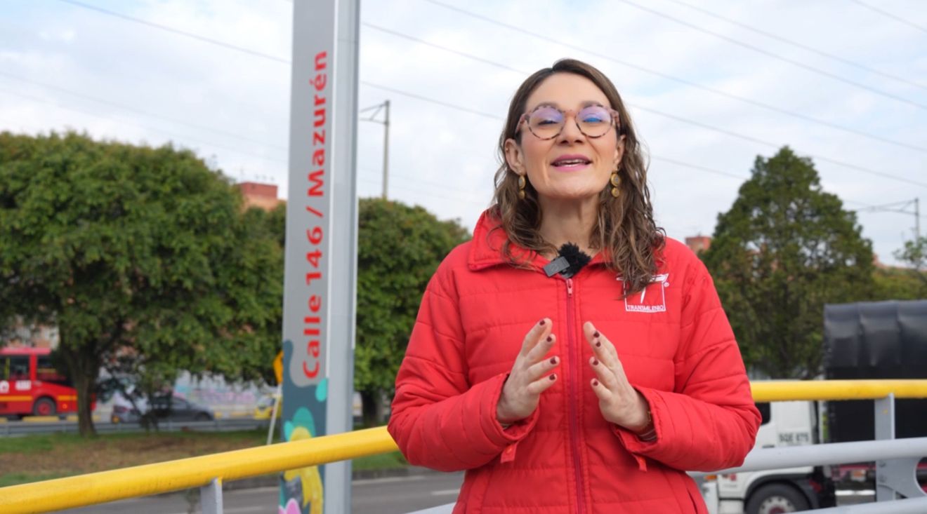 La estación Calle 146 reabre tras un año de cierre.