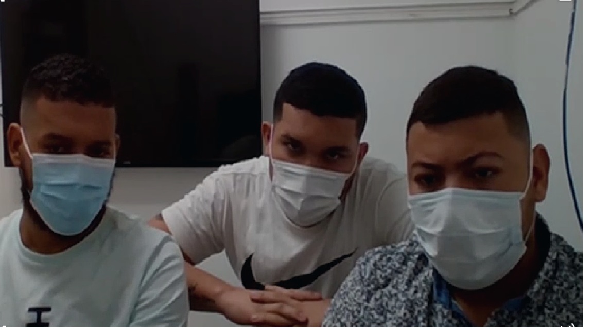 Kartagena'da bir kadın, bebeğini başvuru yoluyla talep ettiği araçta doğurdu: 'Güçlü, sağlıklı ve mutlu bir çocuk'