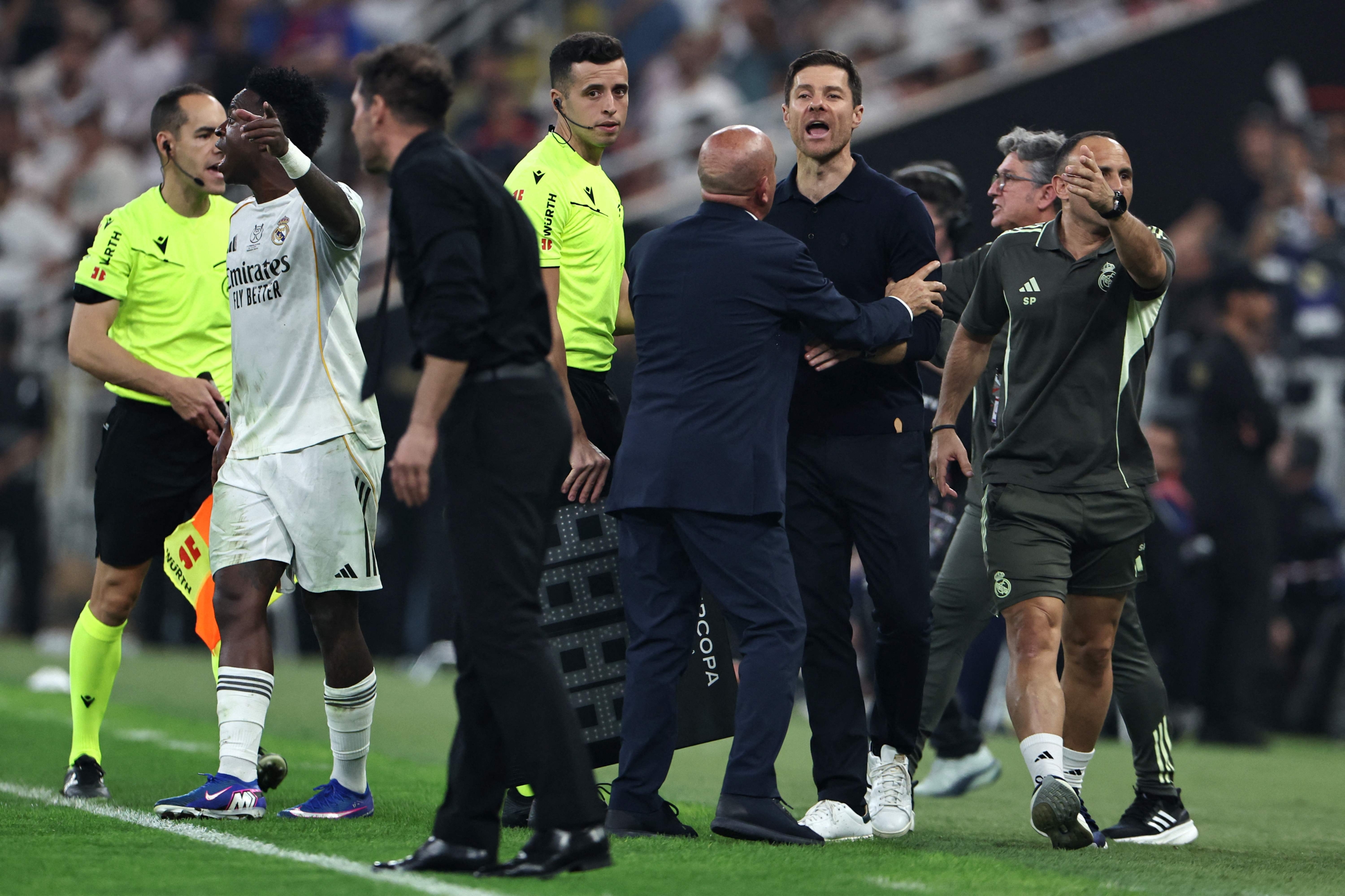 Cholo Simeone vs. Vinícius
