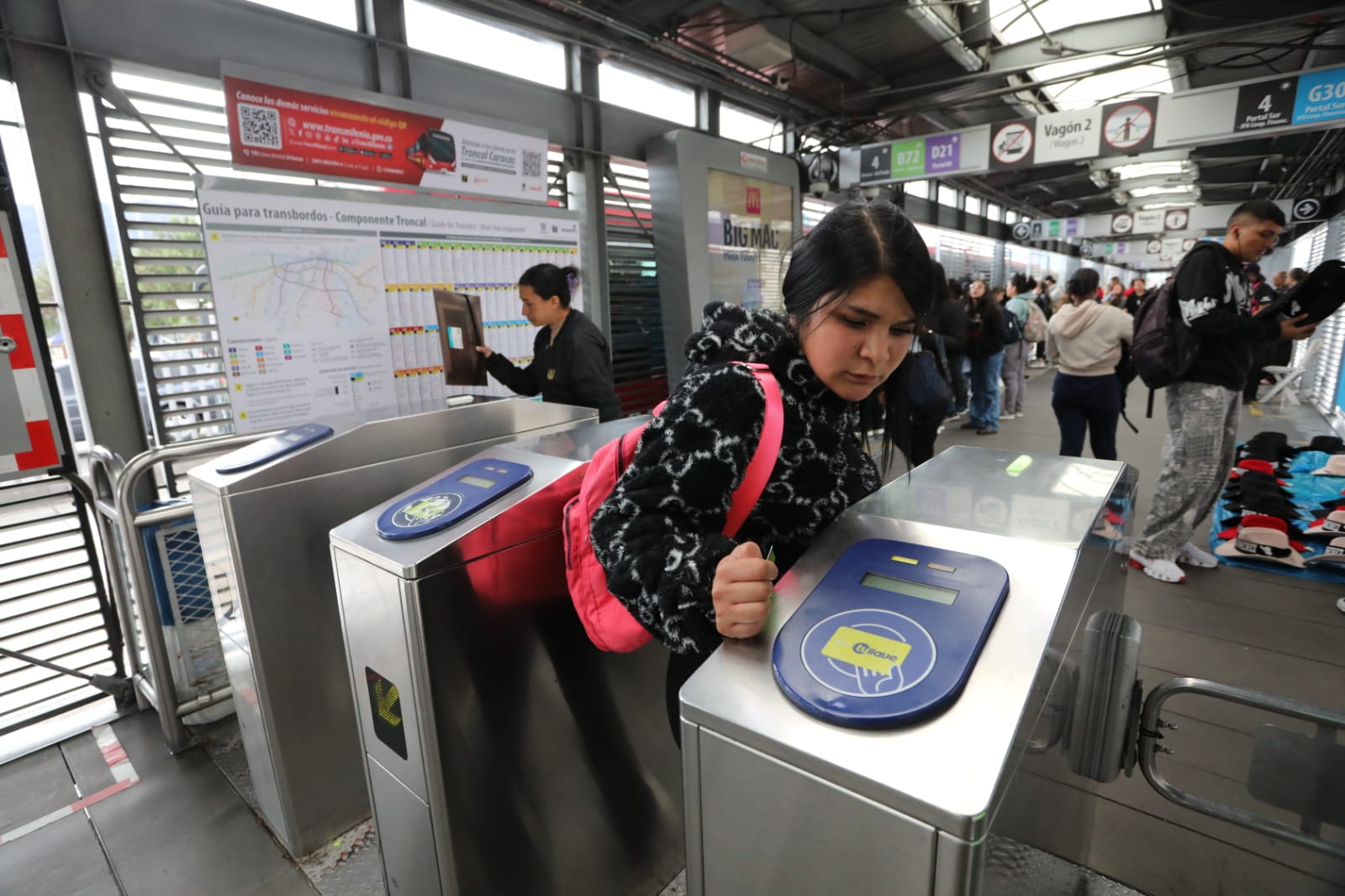 Usuarios de TransMilenio ya pagan una tarifa de 3.550 pesos